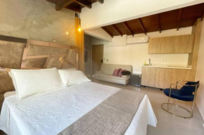 Aparta estudio laureles 306